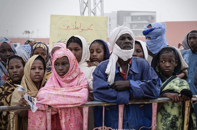 Mauritanie : une pétition de 242 personnalités appelle à reconnaître les Haratines dans la Constitution